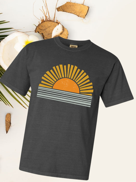 Retro sun tee
